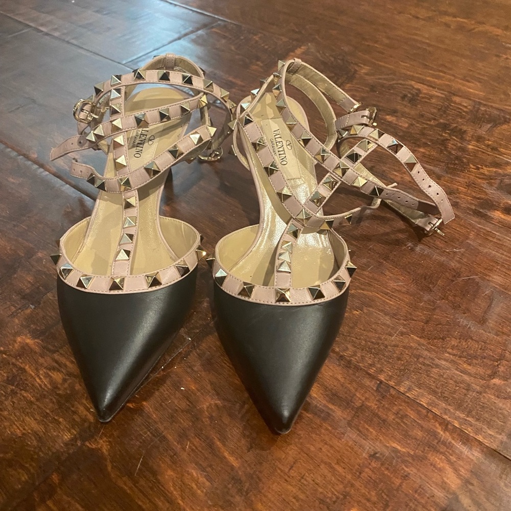 Valentino Stud Heel shoes size 5